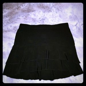 BCBG ruffled black mini skirt